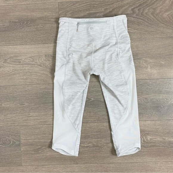Lululemon Run With The Sun Crop Capri Wee Are From Space Nimbus Battleship White - Picture 14 of 15